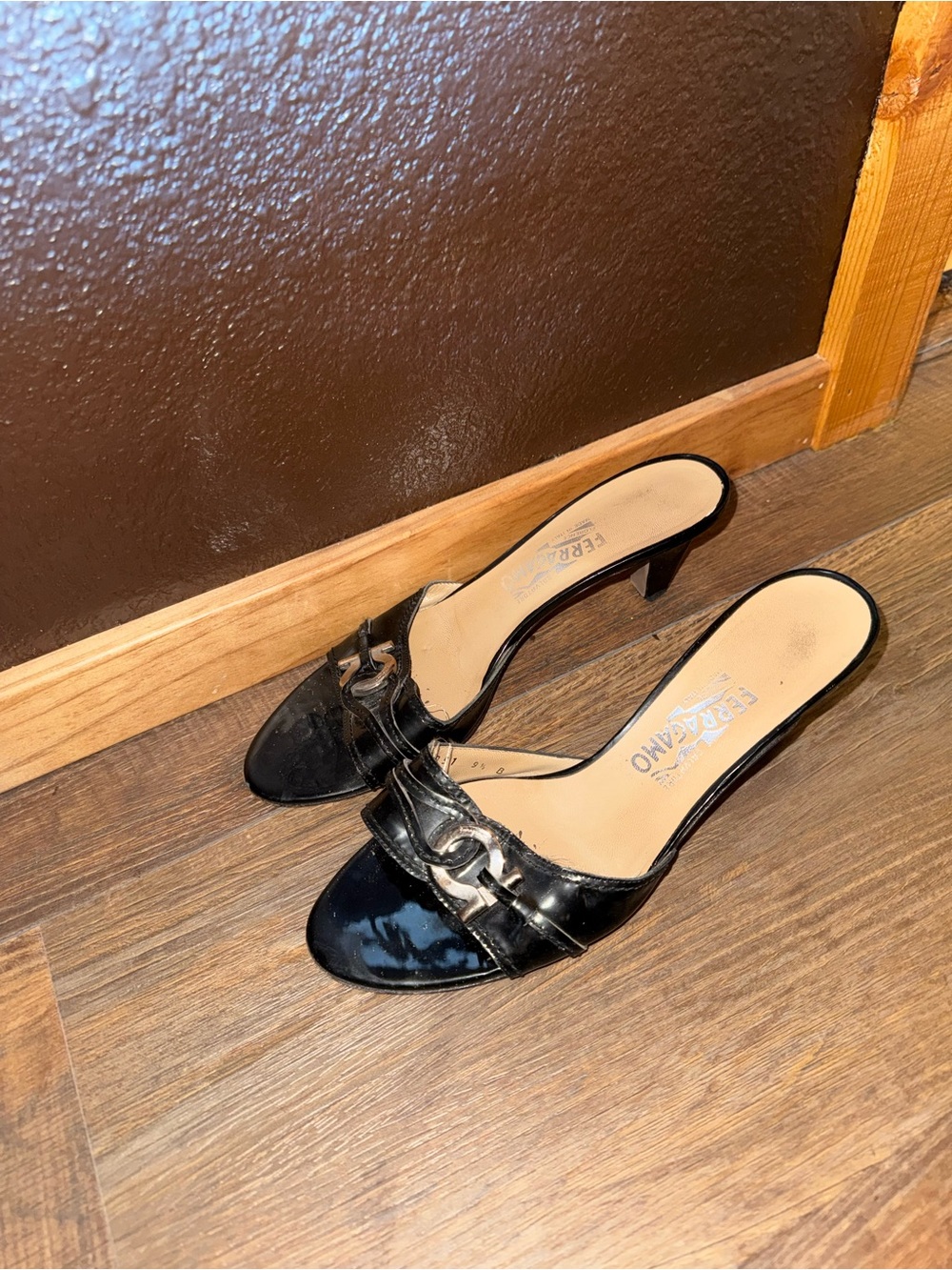 Salvatore Ferragamo Black Patent Leather Open-Toe Heels Vintage 80’s
